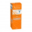 Avene Cleanance Solaire Tinted SPF50+ 50ml | Αντιηλιακό Προσώπου για Λιπαρό Δέρμα με Τάση Ακμής με Χρώμα