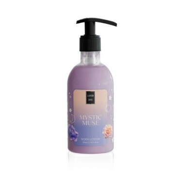 Lavish Care Mystic Muse Body Lotion 300ml | Ενυδατική Κρέμα Σώματος & Χεριών με Φρέσκο & Κομψό Άρωμα